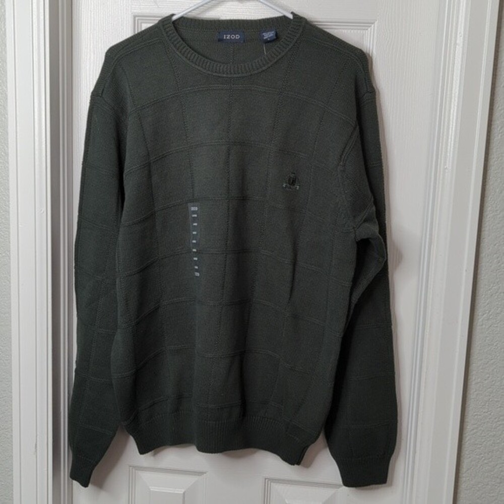 IZOD olive green pull over sweater Size L 100% cotton